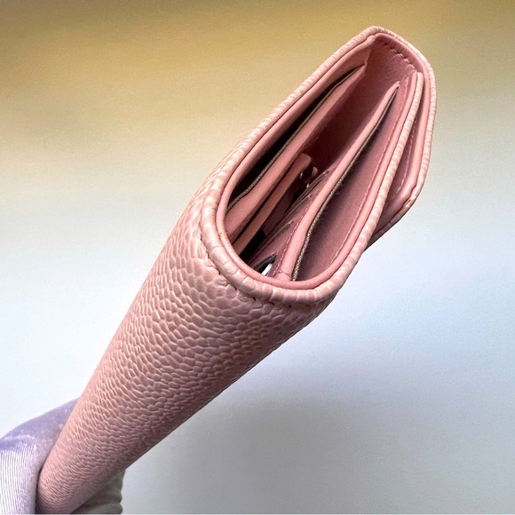 🔥CHANEL Caviar Timeless CC Large Gusset Flap Wallet in Rose Pale - Picture 16 of 16